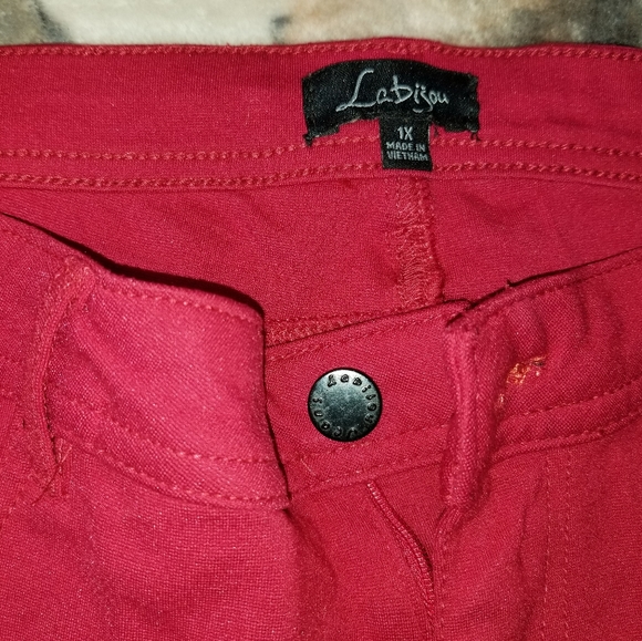 Labijou shorts red ladies 1x - Picture 2 of 3